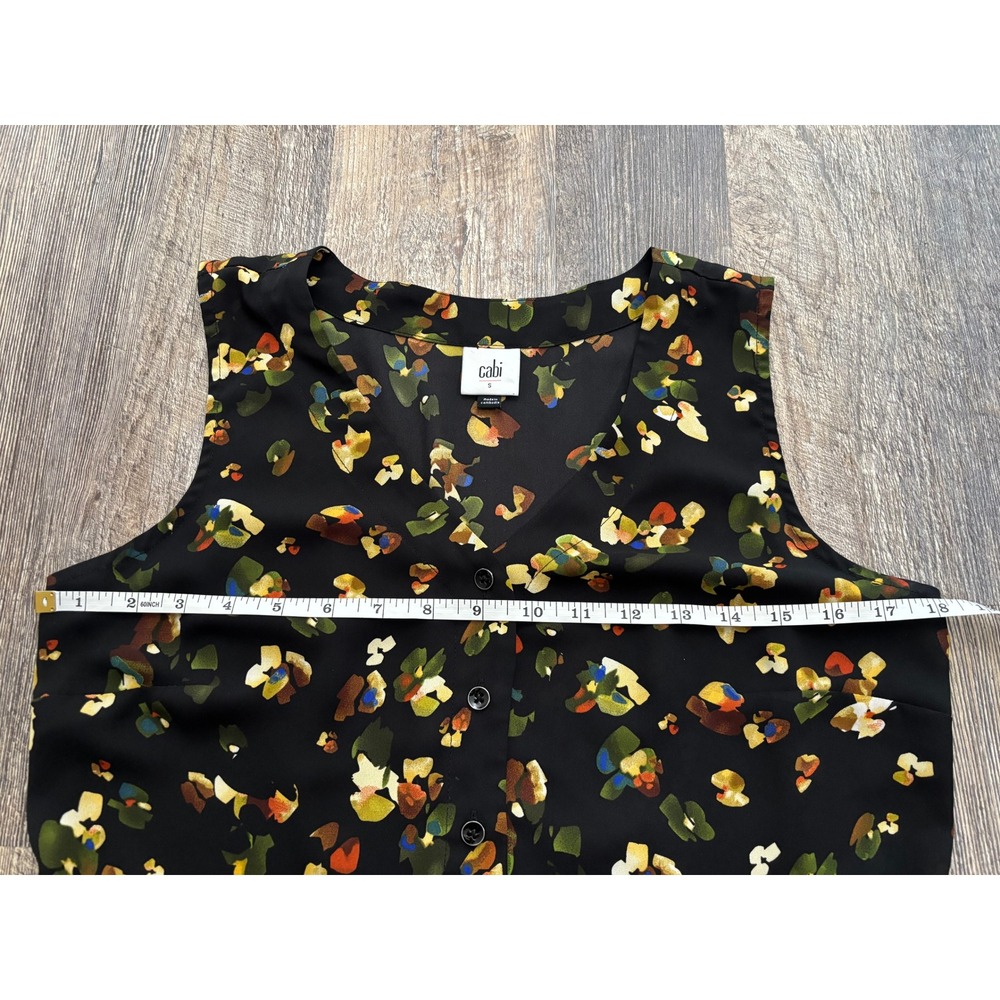 Cabi Ditsy Print Peplum Blouse 6110 Black Floral Sleeveless V-Neck Top Small - Picture 4 of 6